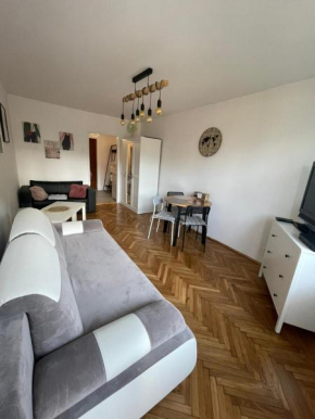 Carmen Apartments4u - Pomorska 82